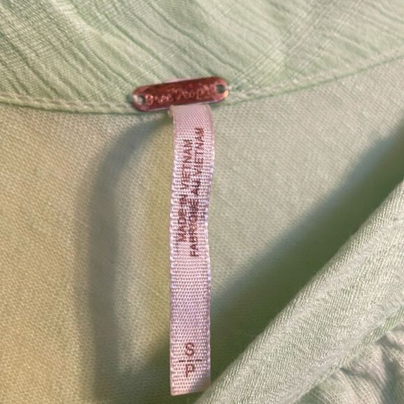 Free People Jewel Neck Tee Shirt Green S - Picture 4 of 4